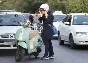 بانوان مجوز موتورسواری گرفتند
