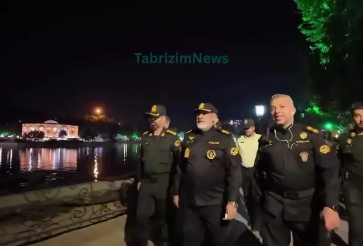 پدرانی که شب‌ها بیدارند تا روزگارمان سفید باشد